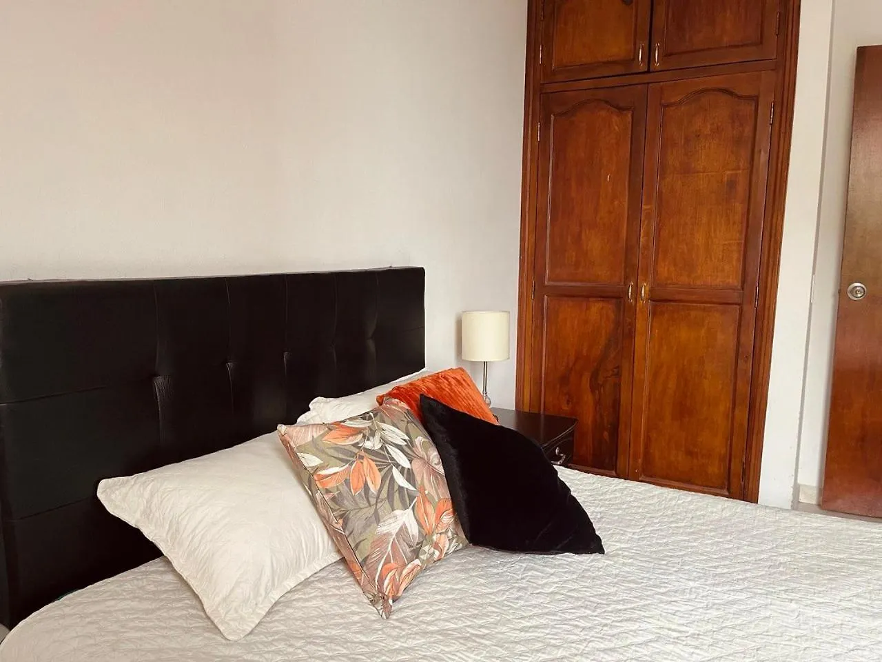아파트 Apartamento Sector Laureles-Estadio 3 Habitaciones Hasta 6 Personas 메딜린 콜롬비아
